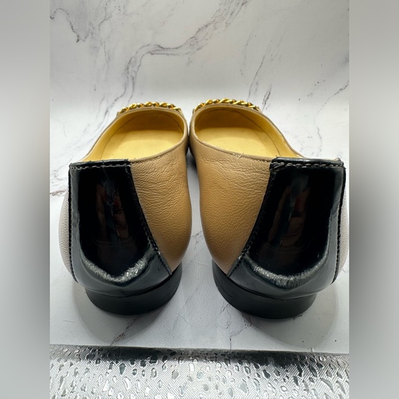 Vtg Saks Fifth Avenue Beige Taupe Black Leather Flats Size 8.5 B Made in Italy - Picture 4 of 7